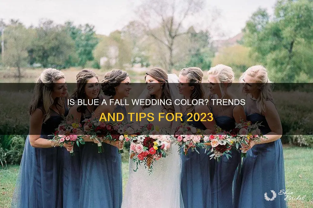 is blue a fall wedding color