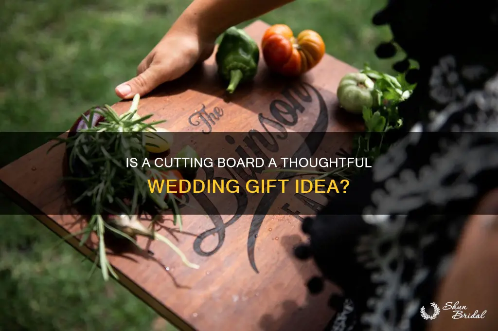 is cutting board a good wedding gift