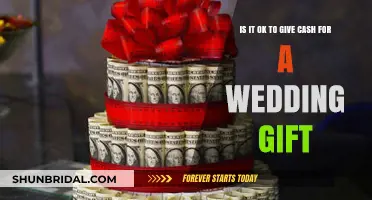 Cash as a Wedding Gift: Thoughtless or Totally Acceptable?