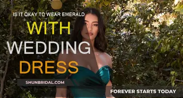 Emeralds and Wedding Dresses: A Stylish Combination?