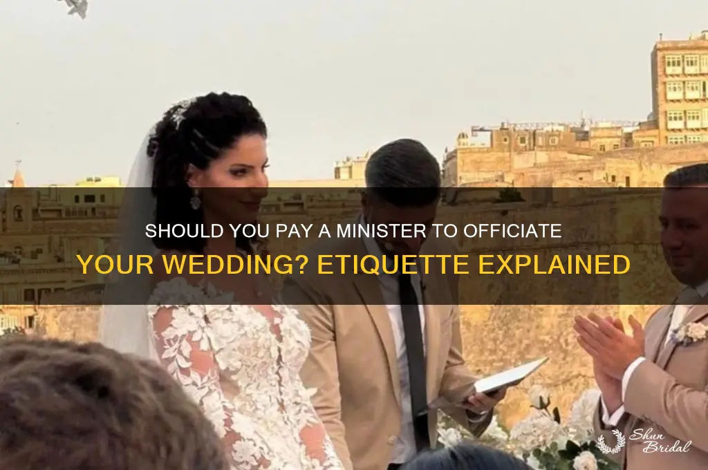 is it proper etiquetteto pay minster to officiate wedding