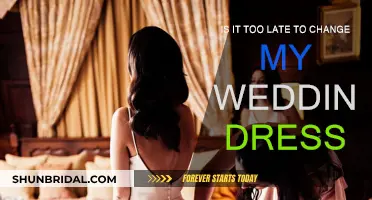 How to Change Your Wedding Dress Without the Stress
