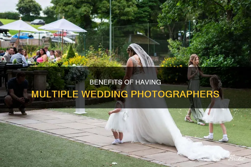is it worth having 2 photographers for a wedding