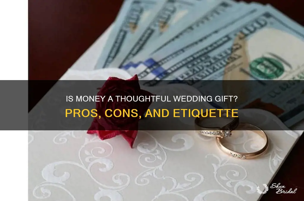 is money a good wedding gift