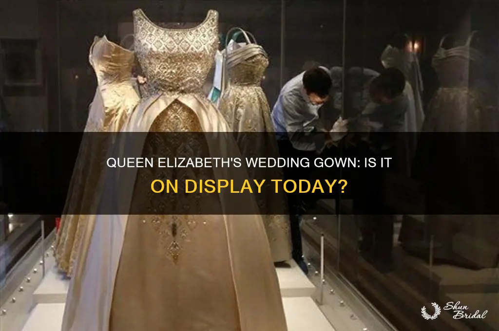 is queen elizabeths wedding gown on display