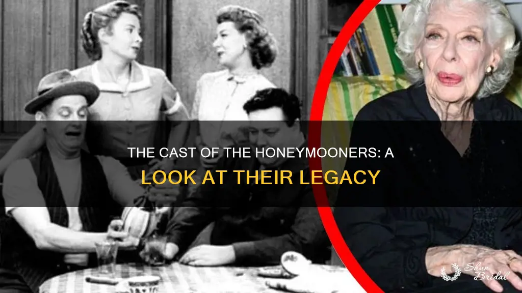 is the cast of the honeymooners still alive