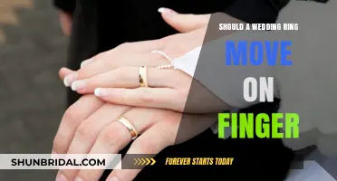 Wedding Ring: Should It Move or Stay Put?