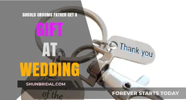 Honoring the Groom's Dad: Should He Receive a Wedding Gift?