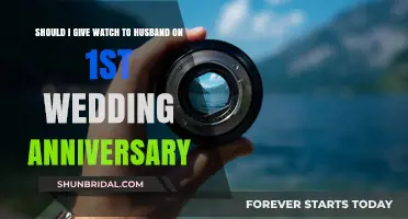 Perfect 1st Anniversary Gift: Should You Give Your Husband a Watch?