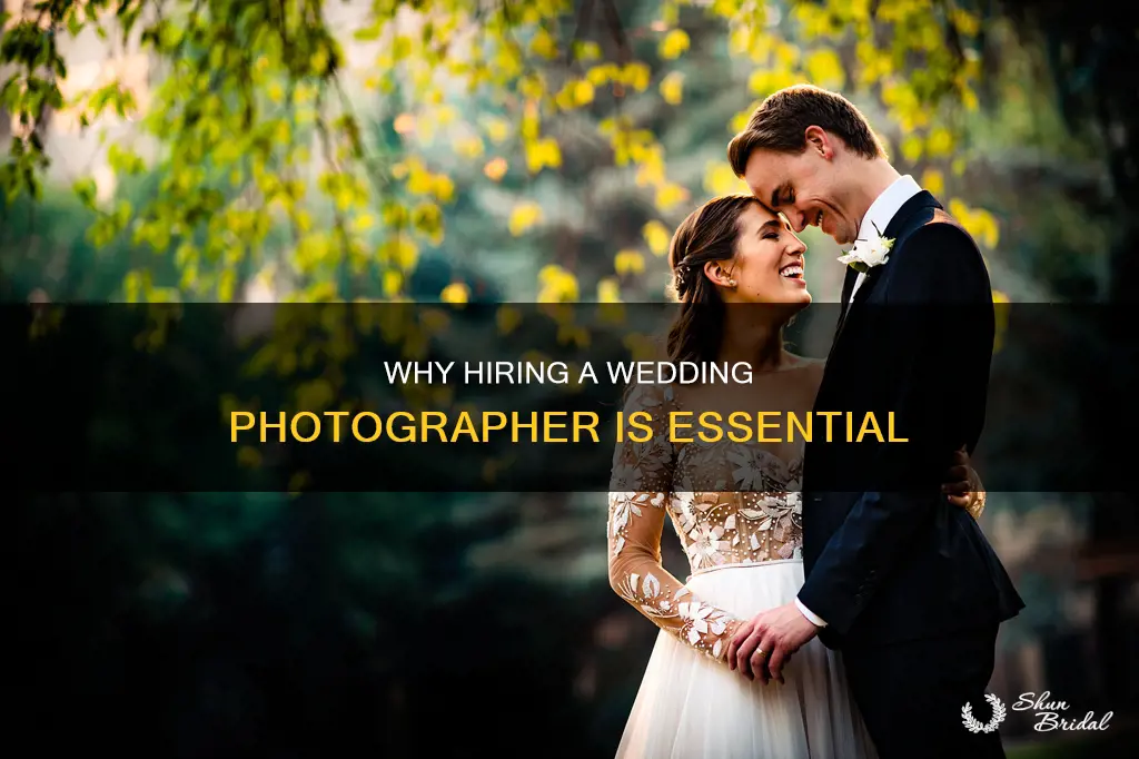should I hire a photographer for my wedding