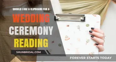 Clipboard for Wedding Readings: Practical or Distracting? Expert Advice