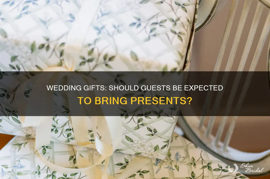 should you expect people to buy you wedding presents