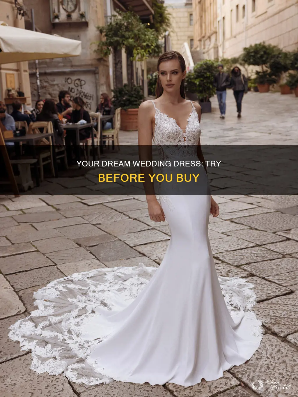 should you try on your wesding dress before the wedding