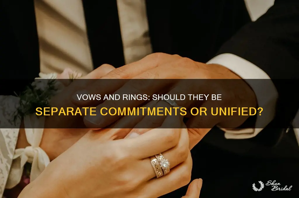 should your vows and your rings be seperate