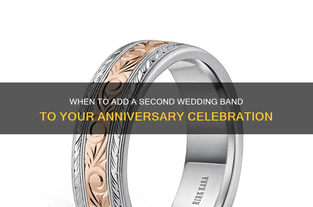 what anniversary do you get a second wedding band