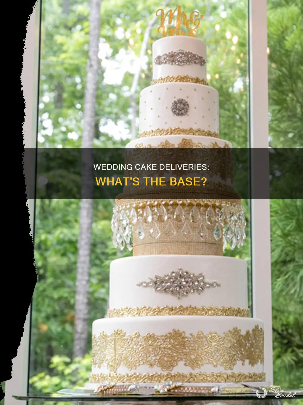 what are wedding cakes delivered on