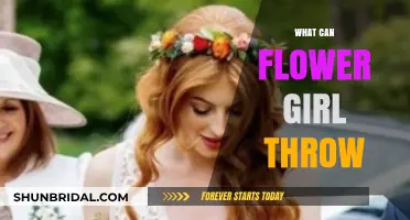 Petals, Bubbles, or Confetti: Creative Flower Girl Toss Ideas