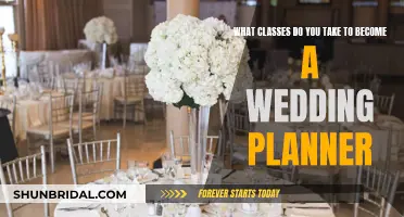 Essential Courses to Become a Successful Wedding Planner