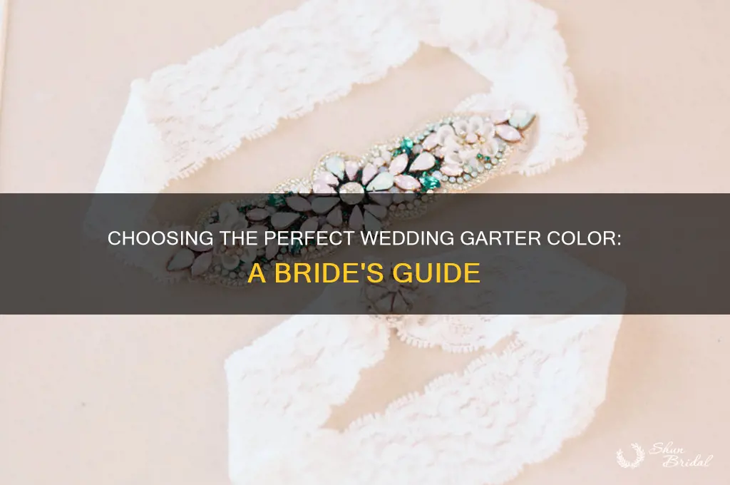 what color should a wedding garter be