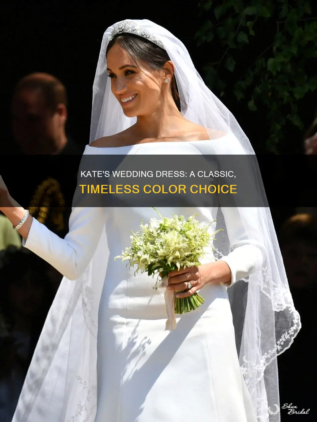 what color was princess kate wedding dress