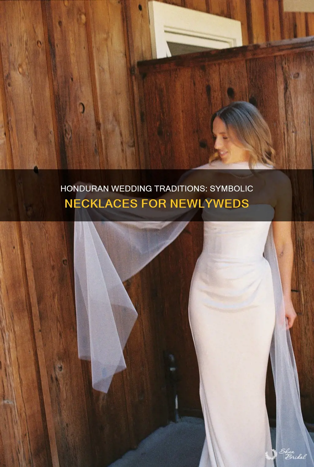what do hondurans put around neck in weddings