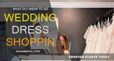 Choosing an Outfit for Wedding Dress Shopping