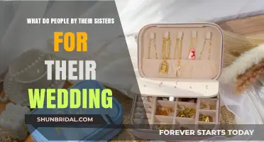 Thoughtful Wedding Gifts Sisters Love: A Guide for the Perfect Present