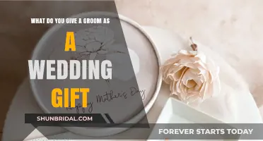 Perfect Wedding Gifts for Grooms: Thoughtful Ideas to Celebrate His Big Day