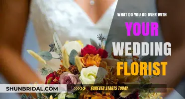 Essential Wedding Florist Discussions: Bouquets, Centerpieces, and Floral Dreams