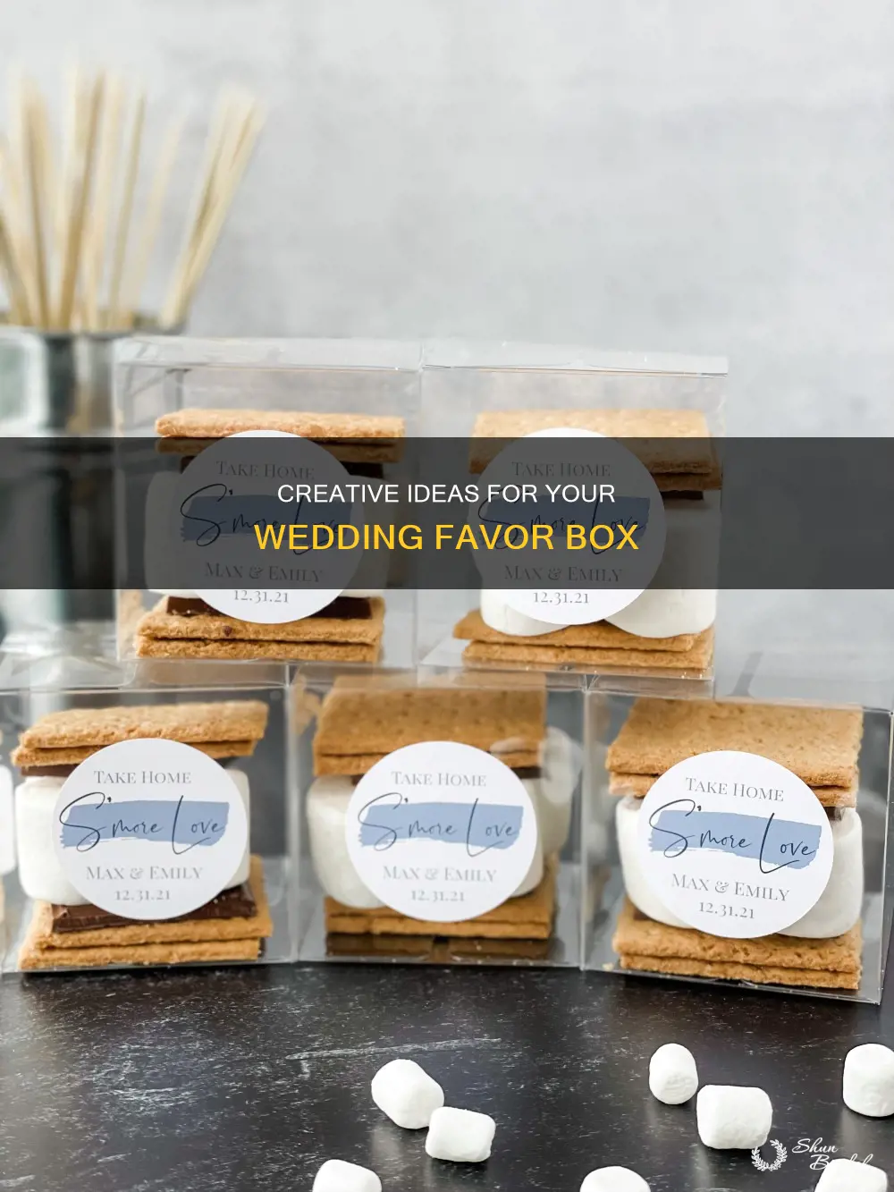 what do you put in a little wedding favor box