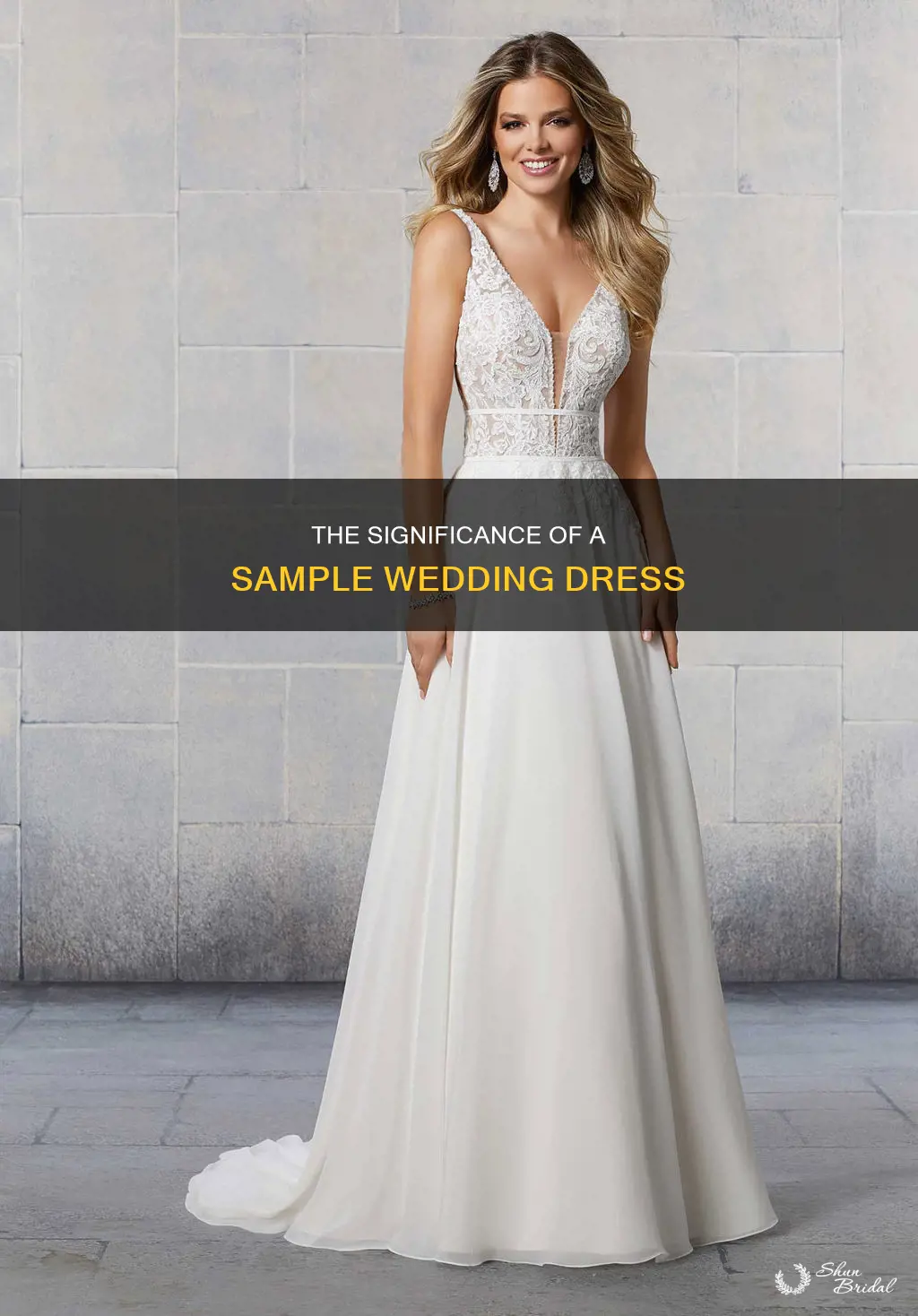 what does a sample wedding dress mean
