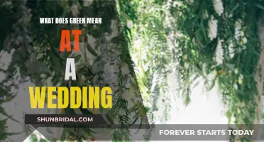 Green Wedding Theme: Nature's Color in Full Bloom