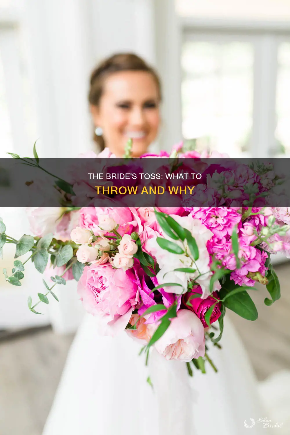 what does the bride throw at a wedding