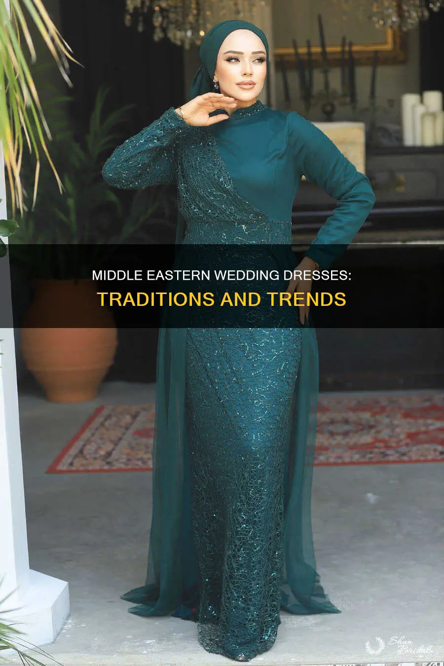 what does woman middle eastern wedding dress