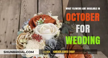 October Wedding Flowers: Seasonal Blooms and Creative Options