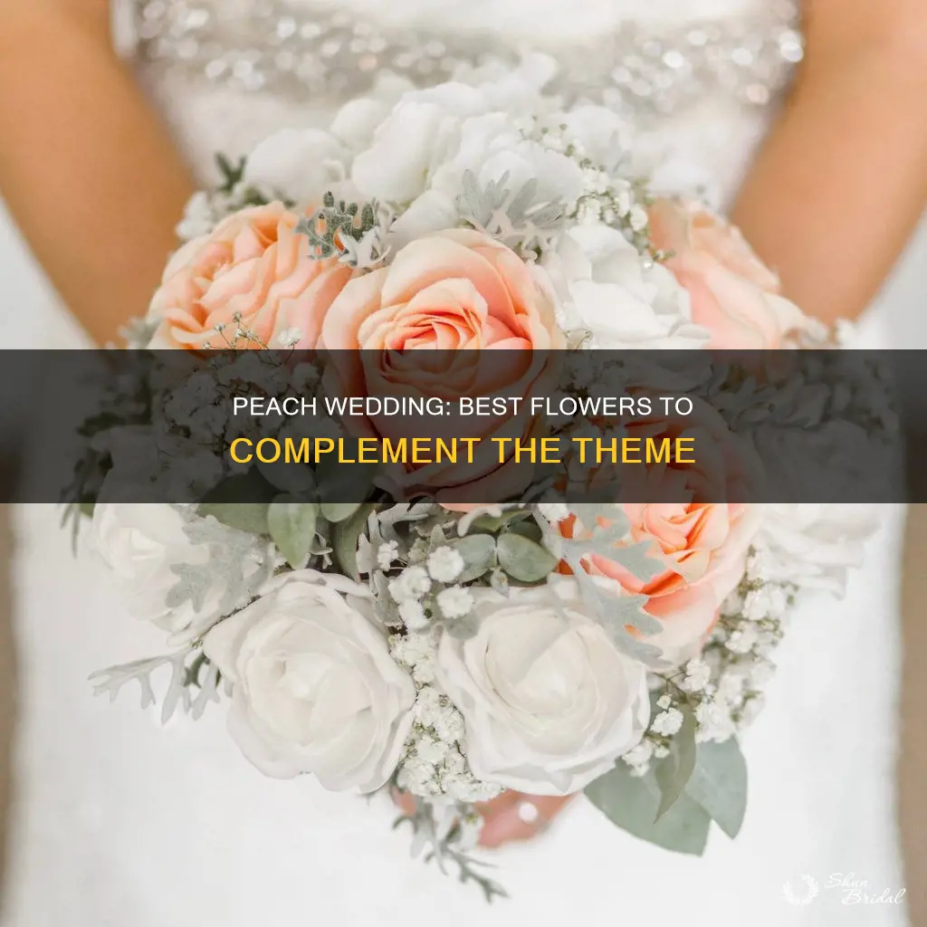 what flowers color for peach theme wedding