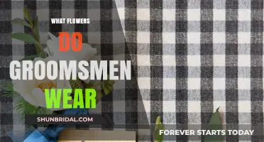 Groomsmen Boutonnieres: Choosing the Perfect Flowers for the Big Day