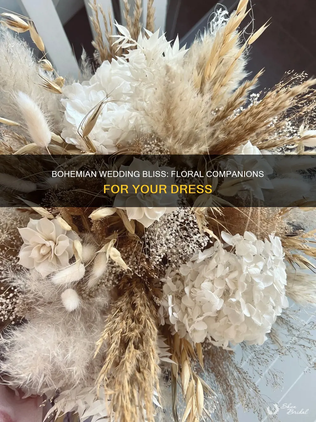 what flowers would look nice with a bohemian wedding dress