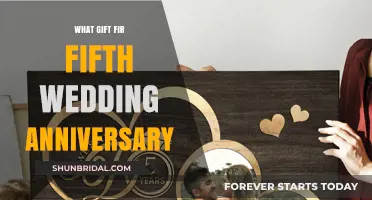Thoughtful Fifth Anniversary Gifts: Celebrating Five Years of Love and Commitment