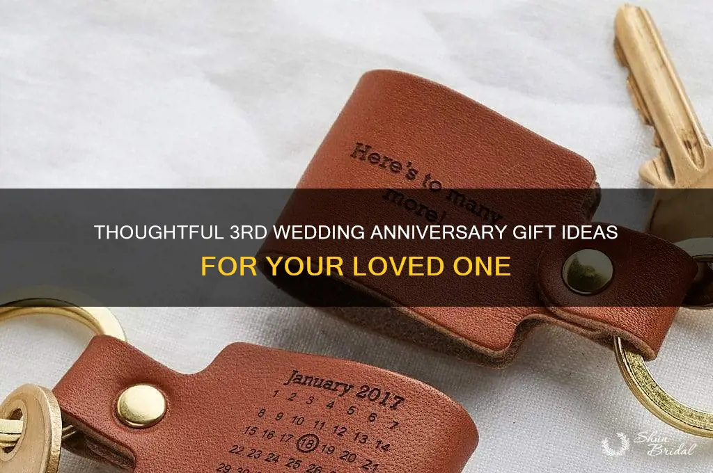 what gift for 3 year wedding anniversary