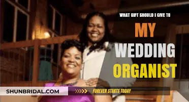 Perfect Wedding Organist Gift Ideas to Show Your Appreciation
