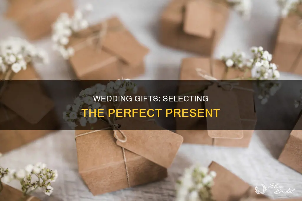 what gifts need to be given for a wedding