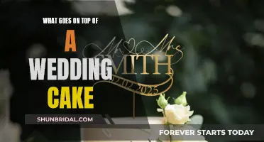 Customizing Your Wedding Cake: Toppers and Decorations