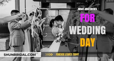 Thoughtful Wedding Day Gratuity Guide: Who, When, and How Much to Tip