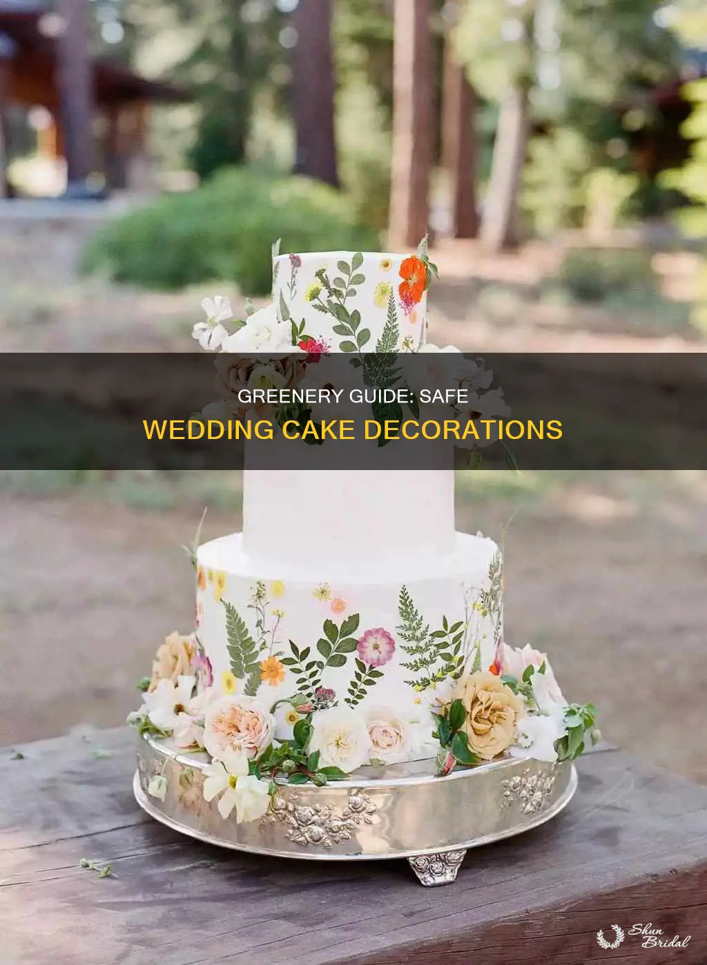 what greenery is safe for wedding cakes