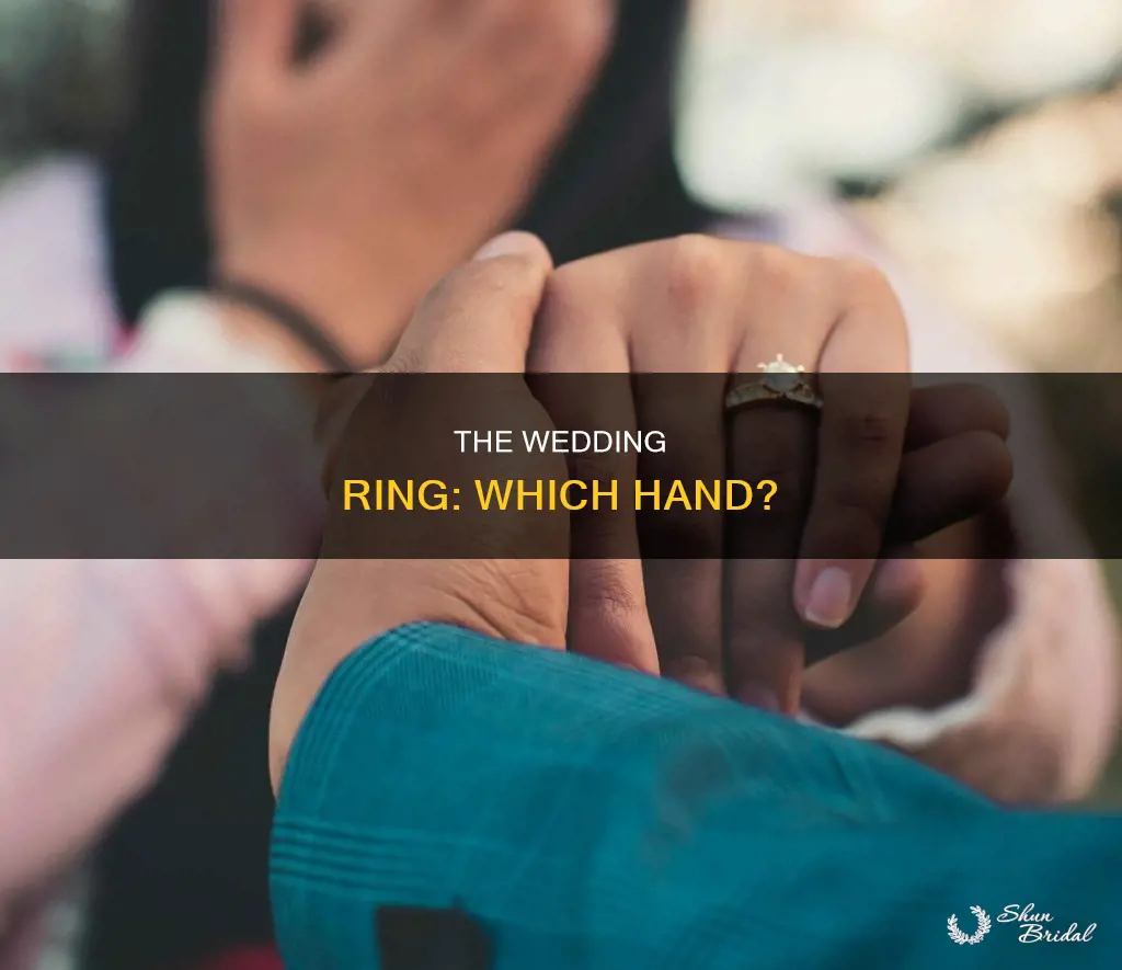 what hand a wedding ring goes on