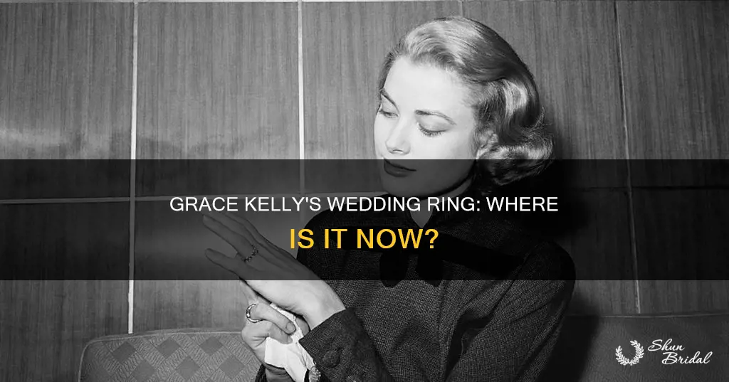 what happened to grace kelly wedding ring