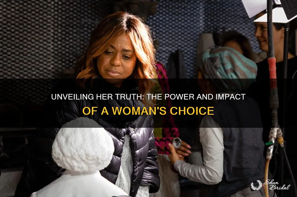 what happens when the woman lifts her veil