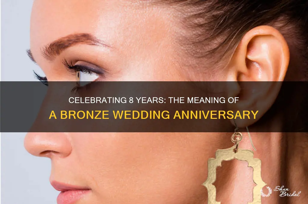 what is a bronze wedding anniversary