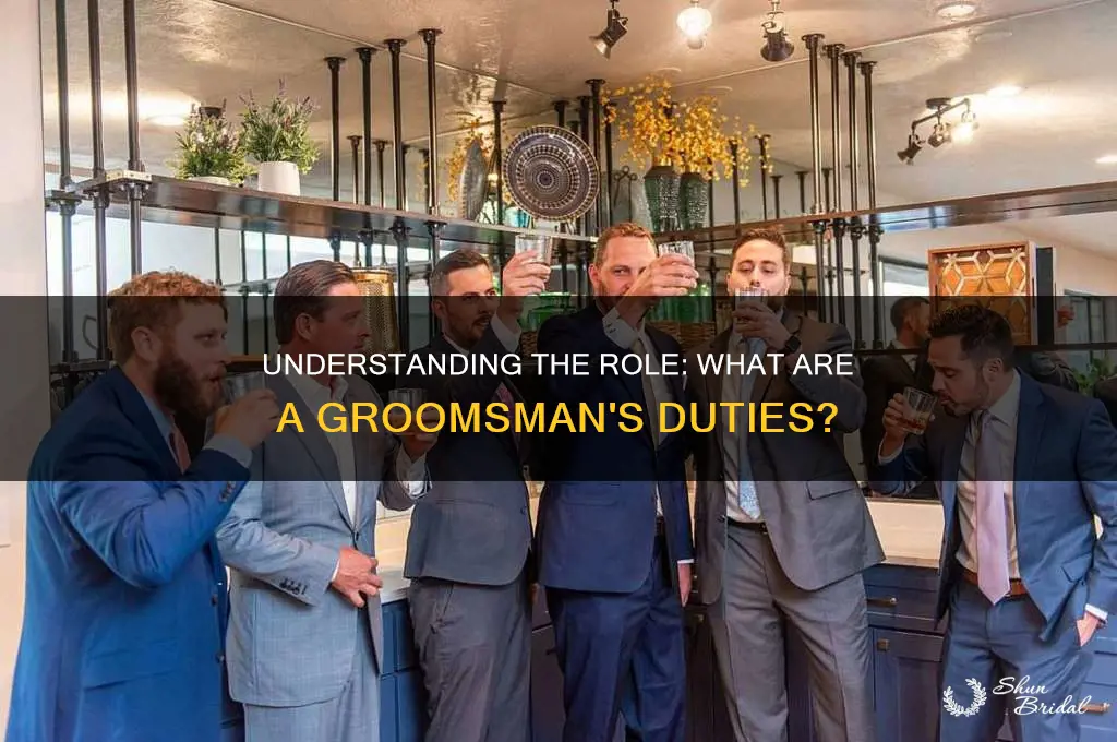 what is a groomsmen job